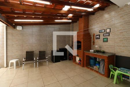 Casa à venda com 180m², 3 quartos e 2 vagasÁrea Social - Churrasqueira