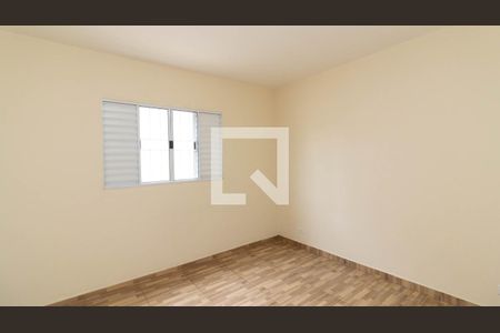Quarto 1 de casa para alugar com 2 quartos, 65m² em Jardim São Nicolau, São Paulo