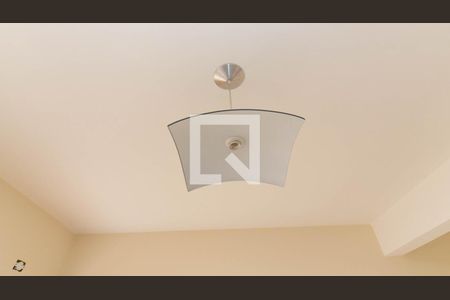 Detalhe Sala de casa para alugar com 2 quartos, 65m² em Jardim São Nicolau, São Paulo