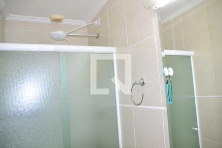 Apartamento à venda com 187m², 3 quartos e 3 vagas Apartamento à venda com 187m², 3 quartos e 3 vagasBanheiro Suíte 2