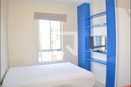 Quarto 2 de apartamento para alugar com 3 quartos, 100m² em Caminho das Árvores, Salvador