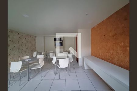 Apartamento à venda com 65m², 2 quartos e 1 vagaÁrea comum