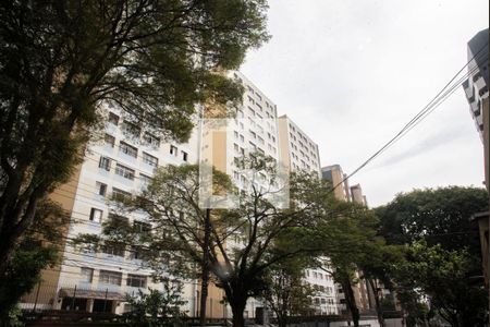 Apartamento para alugar com 76m², 2 quartos e 1 vaga Apartamento para alugar com 76m², 2 quartos e 1 vagaFachada