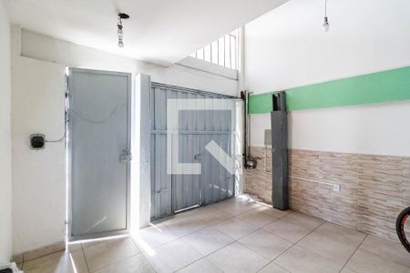 Casa à venda com 180m², 3 quartos e sem vagaEntrada