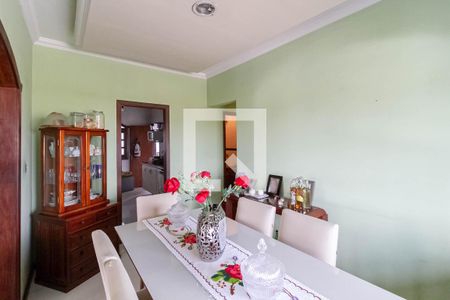 Casa à venda com 180m², 3 quartos e sem vagaSala de Jantar