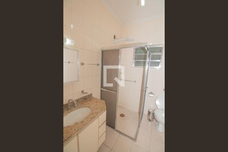 Casa à venda com 199m², 2 quartos e 3 vagas Casa à venda com 199m², 2 quartos e 3 vagasBanheiro