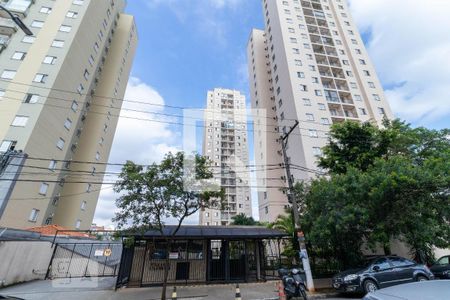 Apartamento à venda com 58m², 2 quartos e 1 vaga Apartamento à venda com 58m², 2 quartos e 1 vagaFachada