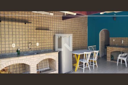 Apartamento à venda com 190m², 4 quartos e 1 vaga Apartamento à venda com 190m², 4 quartos e 1 vagaTerraço