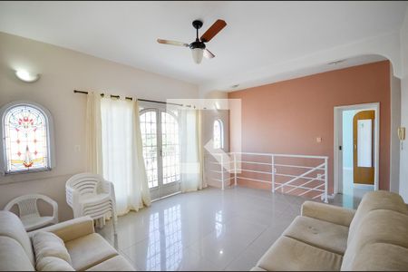 Apartamento à venda com 190m², 4 quartos e 1 vaga Apartamento à venda com 190m², 4 quartos e 1 vagaTerraço