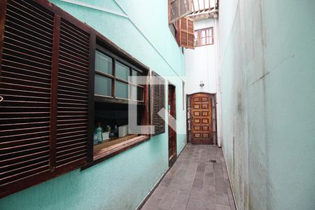 Casa à venda com 185m², 4 quartos e 3 vagasCorredor