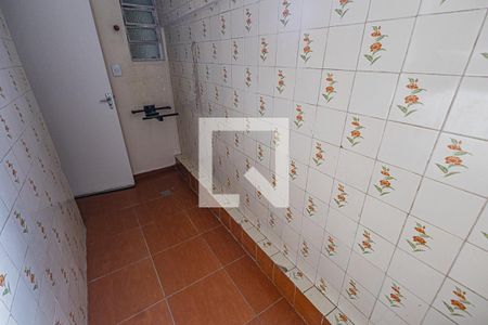 Casa à venda com 240m², 6 quartos e 2 vagas Casa à venda com 240m², 6 quartos e 2 vagasArea de serviço