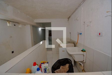 Casa à venda com 150m², 3 quartos e 2 vagas Casa à venda com 150m², 3 quartos e 2 vagasLavanderia