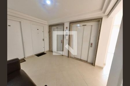 Apartamento à venda com 50m², 2 quartos e 1 vagaHall de Entrada - Elevadores