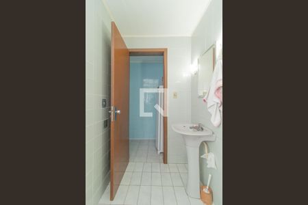 Casa à venda com 222m², 5 quartos e 5 vagas Casa à venda com 222m², 5 quartos e 5 vagasBanheiro 1 - Casa 2