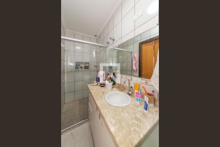 Casa à venda com 180m², 4 quartos e 2 vagas Casa à venda com 180m², 4 quartos e 2 vagasBanheiro da Suíte
