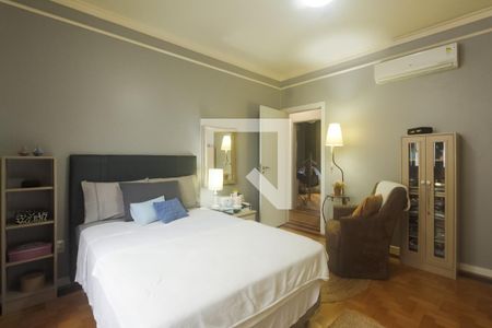 Apartamento à venda com 169m², 3 quartos e 2 vagas Apartamento à venda com 169m², 3 quartos e 2 vagasQuarto 2