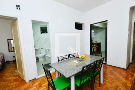 Apartamento à venda com 109m², 3 quartos e sem vagaSala de jantar