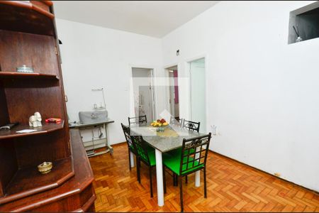 Apartamento à venda com 109m², 3 quartos e sem vagaSala de jantar