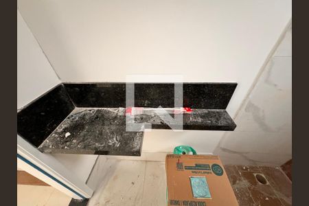 Apartamento à venda com 100m², 2 quartos e 1 vaga Apartamento à venda com 100m², 2 quartos e 1 vagaBanheiro