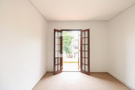 Casa à venda com 400m², 4 quartos e 6 vagas Casa à venda com 400m², 4 quartos e 6 vagasQuarto 2