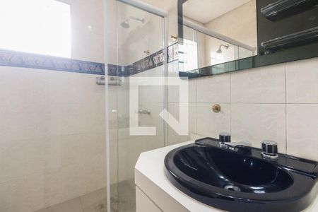 Casa à venda com 400m², 4 quartos e 6 vagas Casa à venda com 400m², 4 quartos e 6 vagasBanheiro Suíte