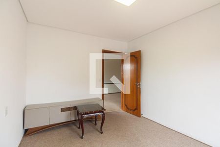 Casa à venda com 400m², 4 quartos e 6 vagas Casa à venda com 400m², 4 quartos e 6 vagasQuarto 2