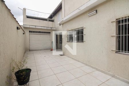 Casa à venda com 400m², 4 quartos e 6 vagas Casa à venda com 400m², 4 quartos e 6 vagasGaragem