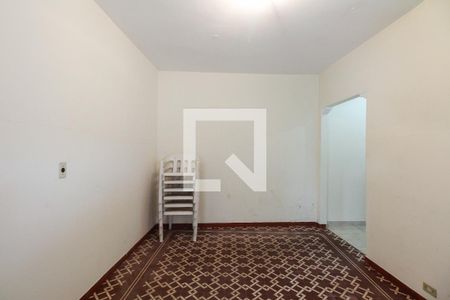 Casa à venda com 400m², 4 quartos e 6 vagas Casa à venda com 400m², 4 quartos e 6 vagasEdícula - Sala e Cozinha