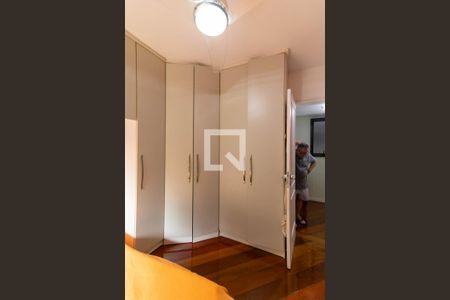 Apartamento à venda com 155m², 3 quartos e 3 vagasSuíte 2