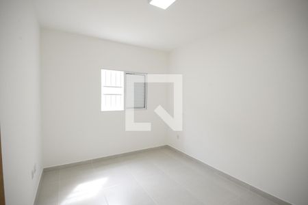 Quarto 2 de casa para alugar com 2 quartos, 52m² em Vila Dom Pedro I, São Paulo