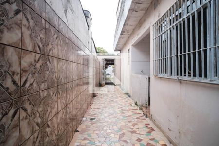 Casa à venda com 500m², 3 quartos e 3 vagas Casa à venda com 500m², 3 quartos e 3 vagasÁrea comum