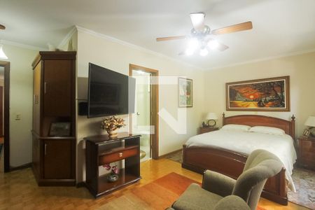 Apartamento à venda com 174m², 3 quartos e 2 vagas Apartamento à venda com 174m², 3 quartos e 2 vagasSuite