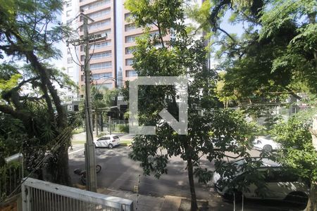Apartamento à venda com 174m², 3 quartos e 2 vagas Apartamento à venda com 174m², 3 quartos e 2 vagasVista