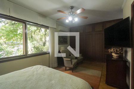 Apartamento à venda com 174m², 3 quartos e 2 vagas Apartamento à venda com 174m², 3 quartos e 2 vagasSuite