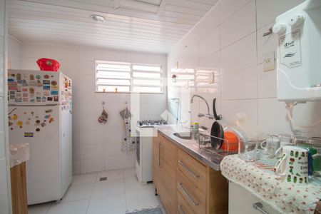 Casa de condomínio à venda com 150m², 4 quartos e 1 vaga Casa de condomínio à venda com 150m², 4 quartos e 1 vagaCozinha