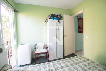 Casa de condomínio à venda com 150m², 4 quartos e 1 vaga Casa de condomínio à venda com 150m², 4 quartos e 1 vagaQuarto