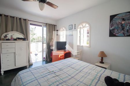 Casa de condomínio à venda com 150m², 4 quartos e 1 vaga Casa de condomínio à venda com 150m², 4 quartos e 1 vagaQuarto