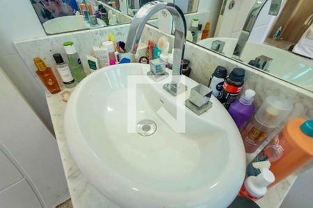 Casa de condomínio à venda com 450m², 5 quartos e 4 vagas Casa de condomínio à venda com 450m², 5 quartos e 4 vagasBanheiro da Suíte 3