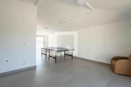 Casa de condomínio à venda com 450m², 5 quartos e 4 vagas Casa de condomínio à venda com 450m², 5 quartos e 4 vagasSala 2