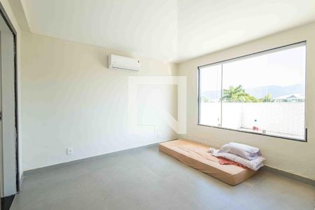 Casa de condomínio à venda com 450m², 5 quartos e 4 vagas Casa de condomínio à venda com 450m², 5 quartos e 4 vagasSuíte 1