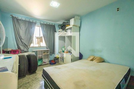 Casa de condomínio à venda com 450m², 5 quartos e 4 vagas Casa de condomínio à venda com 450m², 5 quartos e 4 vagasQuarto