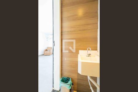 Casa de condomínio à venda com 450m², 5 quartos e 4 vagas Casa de condomínio à venda com 450m², 5 quartos e 4 vagasLavabo