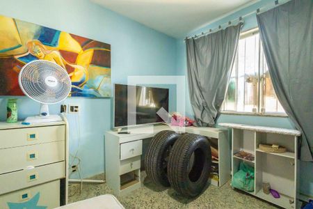 Casa de condomínio à venda com 450m², 5 quartos e 4 vagas Casa de condomínio à venda com 450m², 5 quartos e 4 vagasQuarto