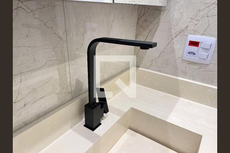 Apartamento para alugar com 98m², 3 quartos e 1 vaga Apartamento para alugar com 98m², 3 quartos e 1 vagaBanheiro Corredor