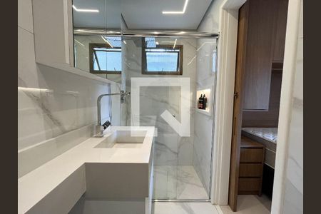 Apartamento para alugar com 98m², 3 quartos e 1 vaga Apartamento para alugar com 98m², 3 quartos e 1 vagaBanheiro da Suíte