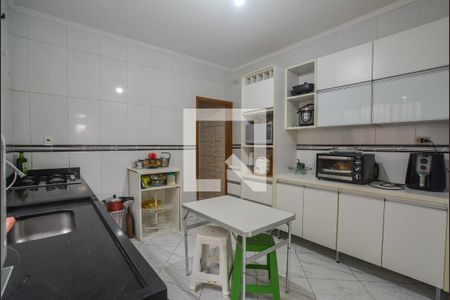 Casa à venda com 125m², 2 quartos e 2 vagasCozinha
