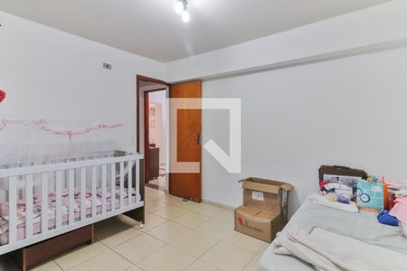Casa à venda com 212m², 6 quartos e 2 vagasSuíte