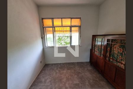 Quarto  de casa para alugar com 2 quartos, 100m² em Penha Circular, Rio de Janeiro