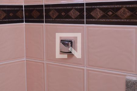 Casa à venda com 176m², 3 quartos e 2 vagasBanheiro 3