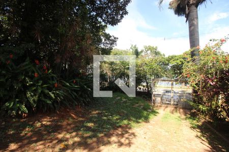 Casa à venda com 292m², 4 quartos e 6 vagasÁrea Externa